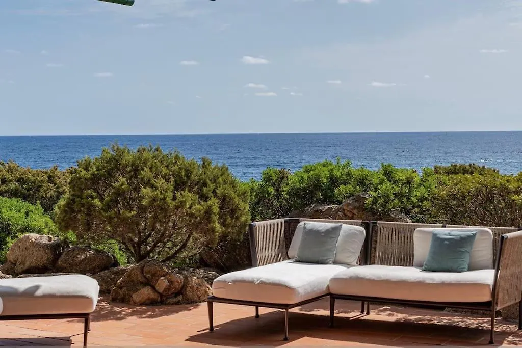 Pedra - Exclusive Seafront Villa With Private Pool Villasimius