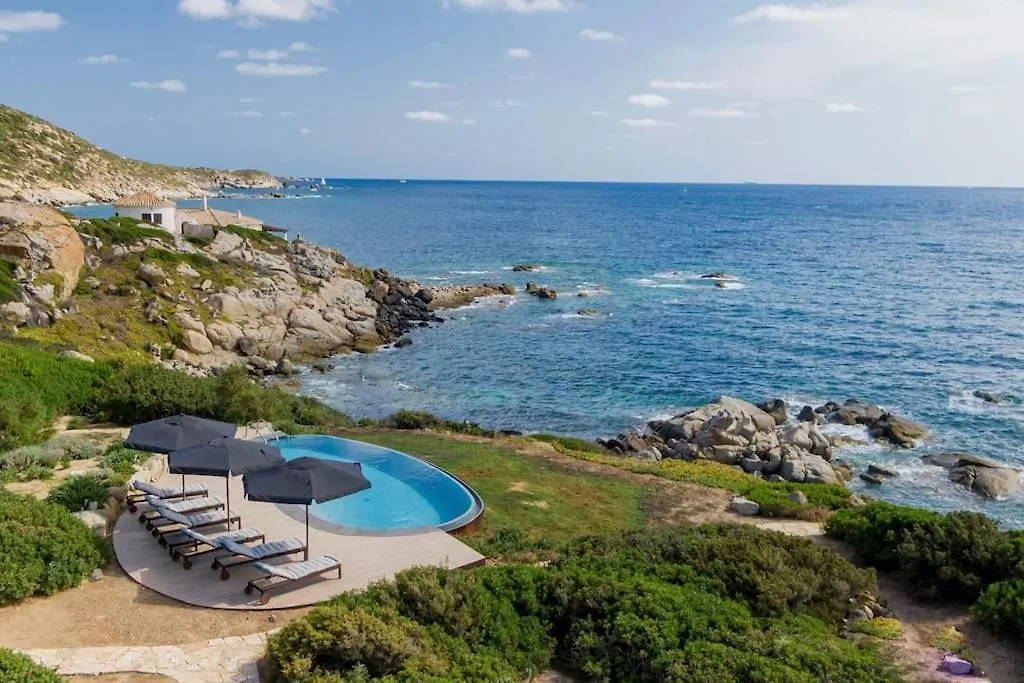 Pedra - Exclusive Seafront Villa With Private Pool Villasimius