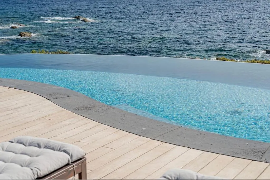 Pedra - Exclusive Seafront Villa With Private Pool Villasimius