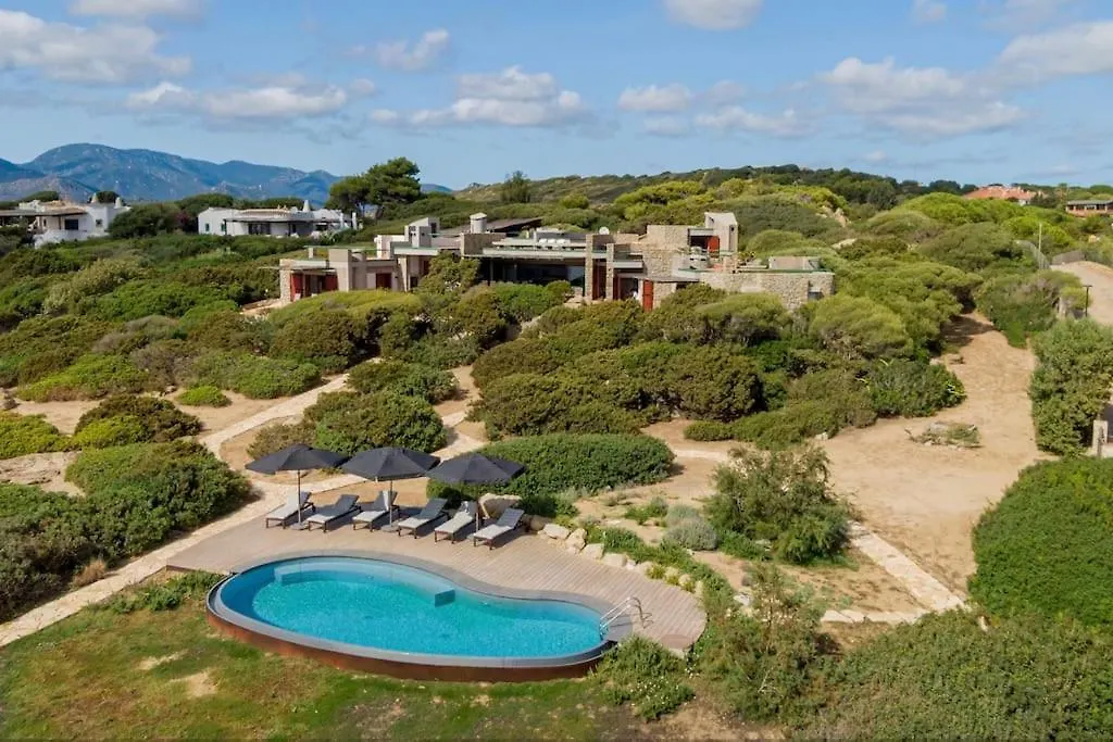 Pedra - Exclusive Seafront Villa With Private Pool Villasimius