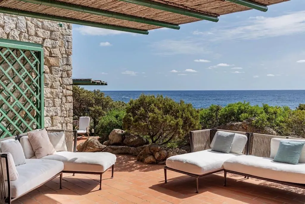 Pedra - Exclusive Seafront Villa With Private Pool Villasimius Italy