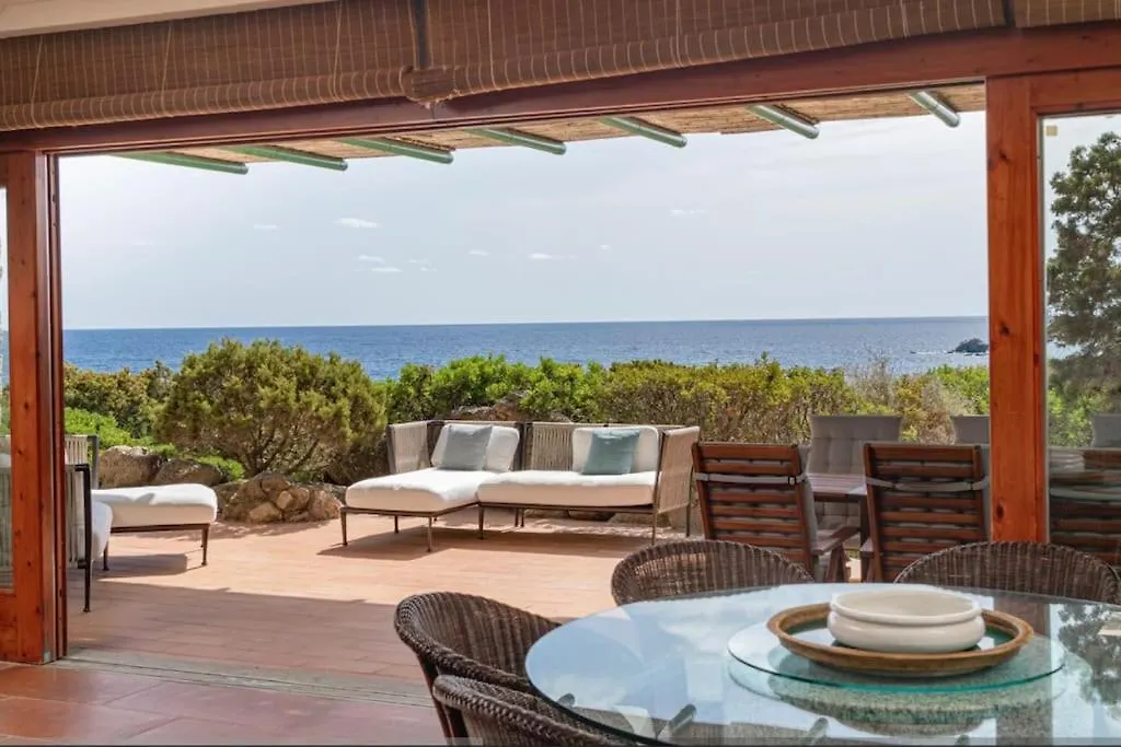 Pedra - Exclusive Seafront Villa With Private Pool Villasimius