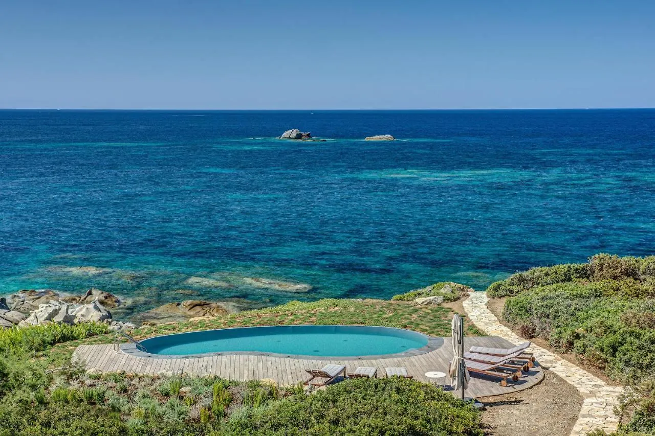 Pedra - Exclusive Seafront Villa With Private Pool Villasimius