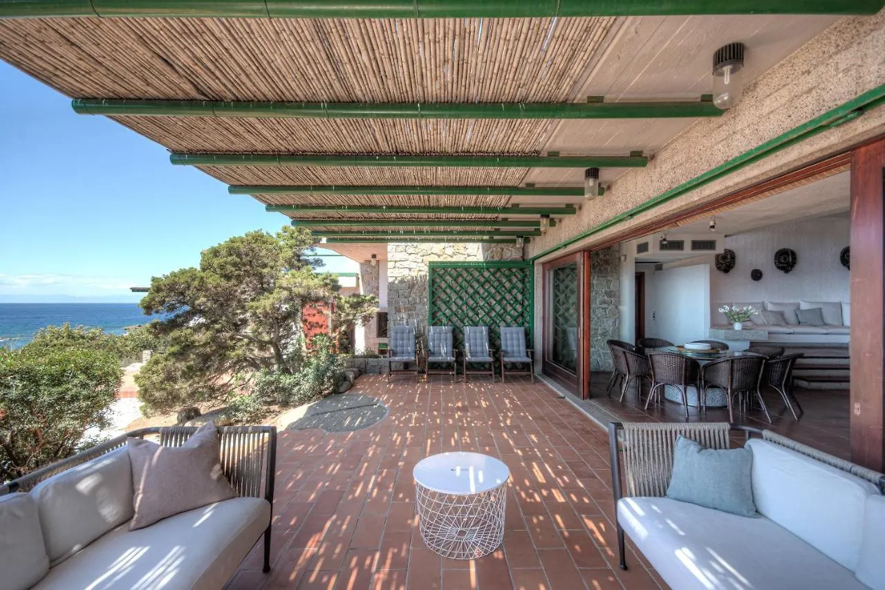 Pedra - Exclusive Seafront Villa With Private Pool Villasimius 0*,  Italy