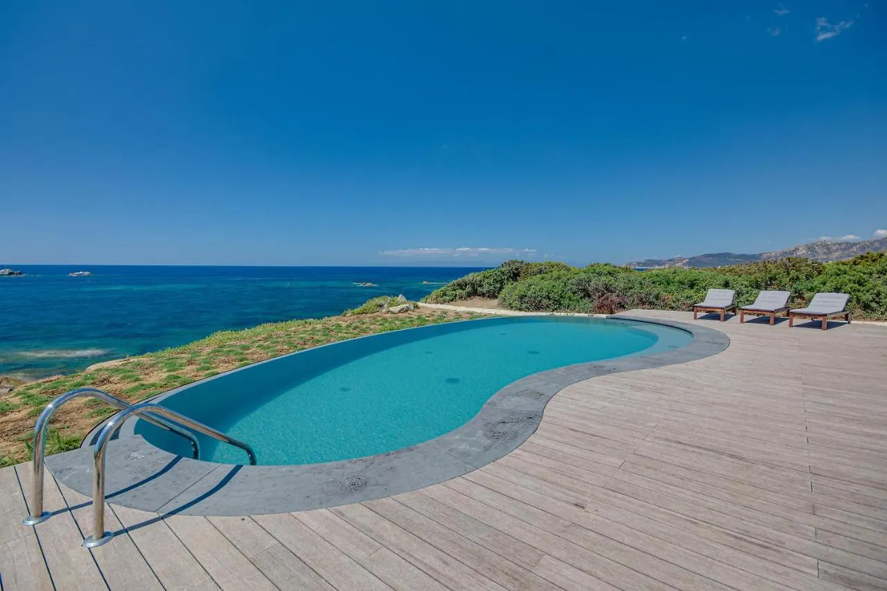 Pedra - Exclusive Seafront Villa With Private Pool Villasimius Italy