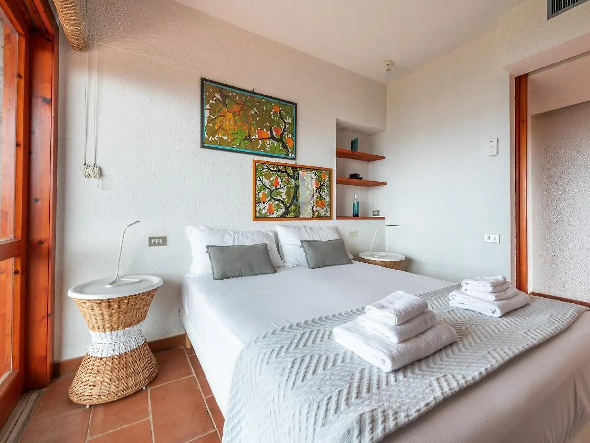Pedra - Exclusive Seafront Villa With Private Pool Villasimius Italy